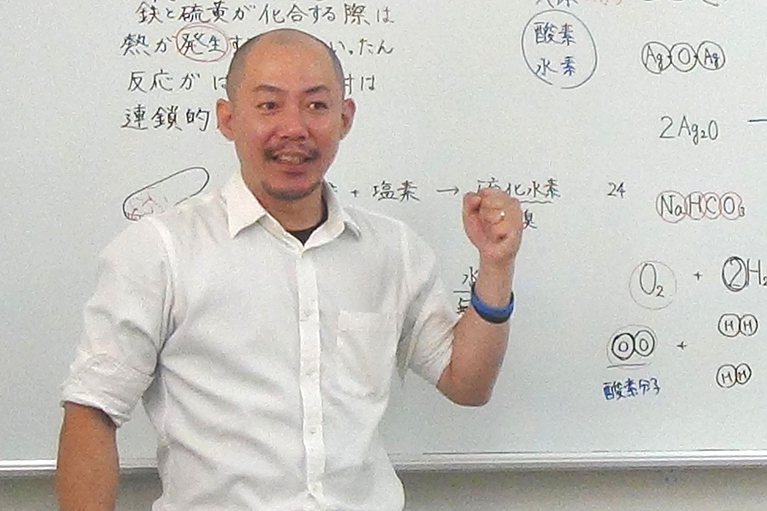 塾長:森本 一誠